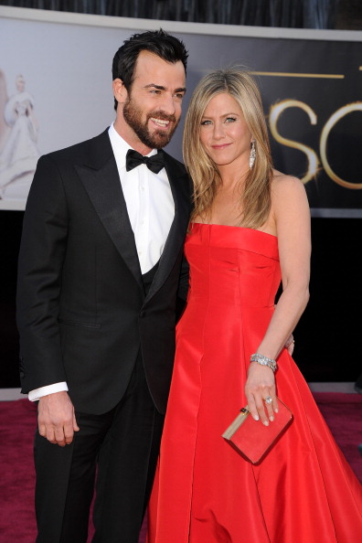 Jennifer s Justinem na ud�len� leto�n�ch Oscar�. 